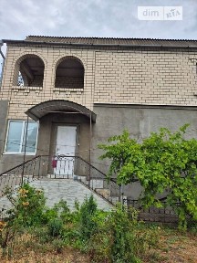 Продаж 3 поверхового будинку з ділянкою на 118.3 сотки, 257.8 кв. м, 6 кімнат, на вул. Миру 91А • ID 35071381