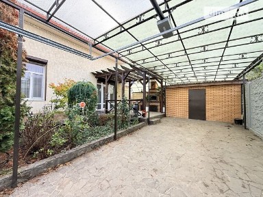 Продаж 3 поверхового будинку 134 кв. м, 4 кімнати, на вул. Алмазна • ID 35071260