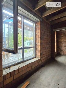 Продаж 3 поверхового таунхауса з ділянкою на 1.1 сотки, 130 кв. м, 4 кімнати, на вул. Українська 65 • ID 35074027