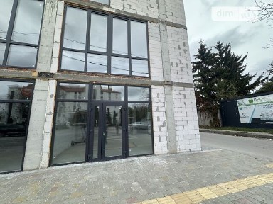 Продаж офісного приміщення 54 кв. м. на 1 поверсі на вул. Шептицького Андрія Митрополита, триповерхова будівля • ID 35050022