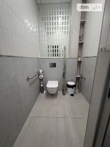 Здається комерційне приміщення на вул. Трамвайна 3В, площа 9 кв. м • ID 35073233