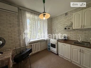 Продаж 1к квартири 30 кв. м на просп. Небесної Сотні • ID 35074594