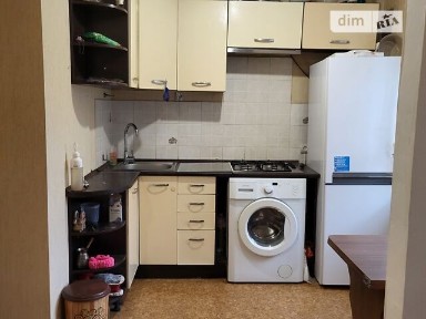 Продаж 2к квартири 44 кв. м на вул. Євгена Танцюри • ID 35073122