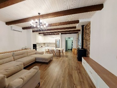 Оренда будинку 150 м², Независимости вул., 4