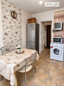 Продаж 3к квартири 68.8 кв. м на вул. Янтарна 75А • ID 35076085