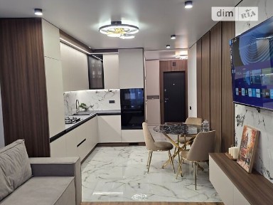 Продаж 1к квартири 50 кв. м на вул. Смакули 8 • ID 35075900
