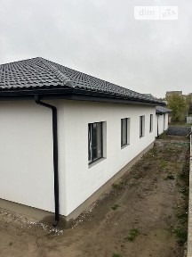 Продаж 1 поверхового дуплекса з ділянкою на 3 сотки, 74 кв. м, 2 кімнати, на вул. Спортивна • ID 35075902