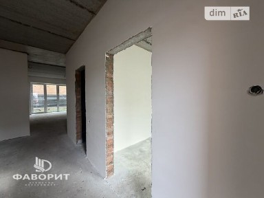 Продаж 2 поверхового таунхауса з ділянкою на 1.5 сотки, 120 кв. м, 4 кімнати, на вул. Калинова • ID 35076528