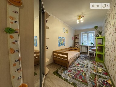 Продаж 3к квартири 55.8 кв. м на вул. Варненська • ID 35076575