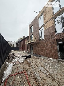 Продаж офісного приміщення 24.52 кв. м. на 3 поверсі на вул. Павленка, триповерхова будівля • ID 35076801