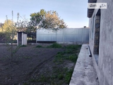Продаж 1 поверхового будинку з верандою і ділянкою на 8 соток, 158 кв. м, 3 кімнати, на вул. Деменчука • ID 35077017