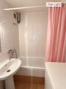Продаж 4к квартири 62 кв. м на просп. Князя Володимира Великого • ID 35077111