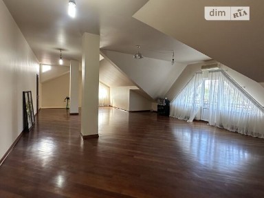 Продаж 2 поверхового будинку бесідка 618 кв. м, 8 кімнат, на вул. Собінова • ID 35057151