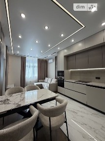Продаж 2к квартири 65 кв. м на вул. Краснова 1В • ID 35077160