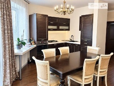 Довгострокова оренда будинку з верандою, від посередника на вул. Лісова • ID 35077447