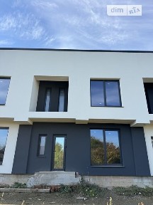 Продаж 2 поверхового таунхауса з ділянкою на 1.6 сотки, 129 кв. м, 4 кімнати, на вул. Горіхівська 38 • ID 35077512