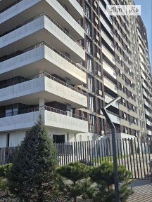 Продаж 2к квартири 36.8 кв. м на вул. Набережна Перемоги 152 • ID 35077859