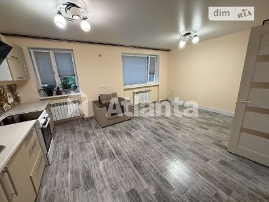 Продаж 1к квартири 33 кв. м на вул. Євгена Танцюри • ID 35077555