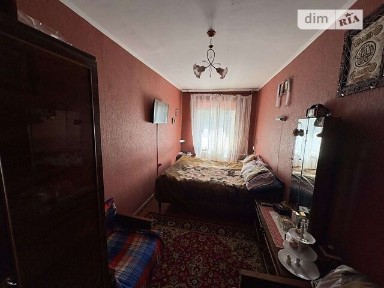 Продаж 3к квартири 54.1 кв. м на вул. Незалежності 62, кв. 17 • ID 35077530