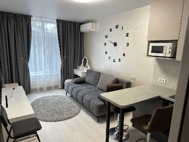 Оренда 1-кімнатної квартири 26 м², Польова вул., 73