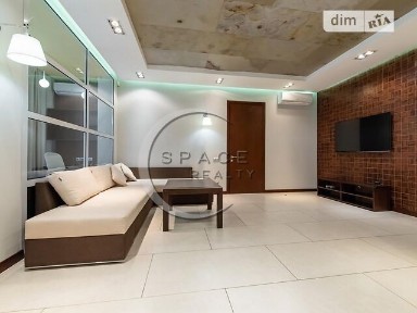 Продаж 1к квартири 90 кв. м на вул. Андрія Верхогляда 16 • ID 35078010