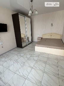 Довготривала оренда 1к квартири на мас. Радужний 21 • ID 35067174