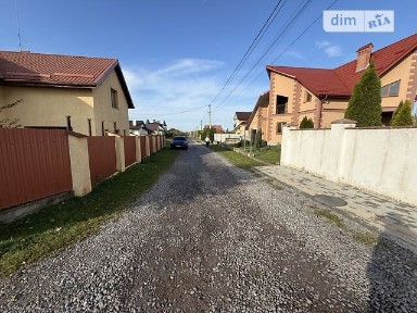 Продаж 2 поверхового будинку з ділянкою на 10 соток, 194.3 кв. м, 5 кімнат, на вул. Володимира Великого • ID 35077943