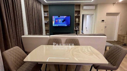 Єксклюзивний продаж! 3х кімнатна квартира 97м2 Дизайнерський ремонт Кухня вітальня Новий ЖК Дмитріївський на Таїрова 160000у. о