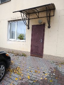 Офіс зі своїм входом в окремій будівлі! Пересип. Власник, без комісіі