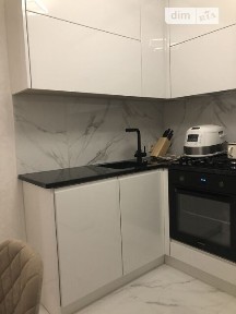 Довготривала оренда 1к квартири на вул. Захисників України 10 • ID 35078506