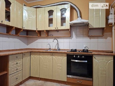 Довготривала оренда 2к квартири на вул. Святоюріївська 24 • ID 35078333