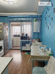 Продаж 2к квартири 60 кв. м на вул. Захисників України • ID 35078418