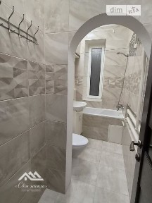 Продаж 2к квартири 57 кв. м на вул. Миколи Зерова • ID 35078404