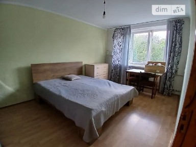 Продаж 2к квартири 34.6 кв. м на вул. Садова 25, кв. 34 • ID 35076309