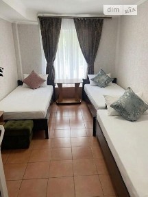 Здається комерційне приміщення на вул. Татарська 32, площа 200 кв. м • ID 35079069