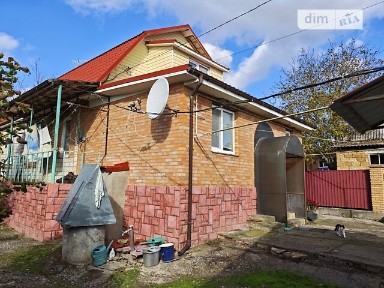 Продаж 2 поверхового будинку з ділянкою на 924 кв. м., 105 кв. м, 8 кімнат, на Горіхова • ID 35079585