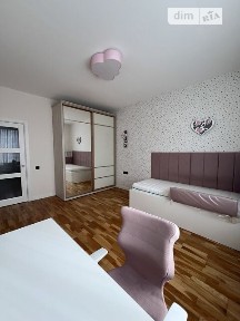 Продаж 2 поверхового таунхауса з ділянкою на 3 сотки, 164 кв. м, 4 кімнати, на вул. Північна • ID 35079800