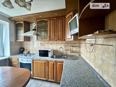 Продаж 2к квартири 51 кв. м на вул. Стадіонна 13 • ID 35081789