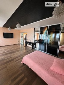 Продаж 3к квартири 150 кв. м на просп. Голосіївський 68 • ID 35081475