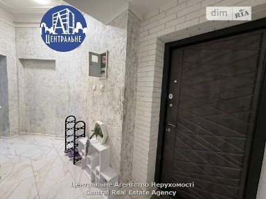 Продаж 2к квартири 72.3 кв. м на вул. Хмельницького Богдана 24 • ID 35081464
