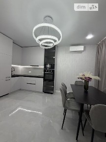 Продаж 2к квартири 65 кв. м на вул. Краснова 3/60 • ID 35081455