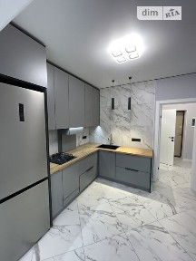 Продаж 1к квартири 36.6 кв. м на вул. Захисників 8 • ID 35081292