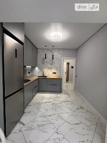 Продаж 1к квартири 36.6 кв. м на вул. Захисників 19 • ID 35081269