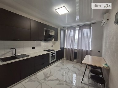 Продаж 2к квартири 81.3 кв. м на вул. Парусна • ID 35080099