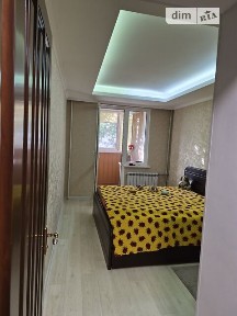 Продаж 3к квартири 64 кв. м на вул. Кримська • ID 35079838