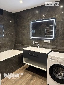 Продаж 3к квартири 96 кв. м на вул. Тролейбусна • ID 35079629