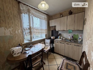 Продаж 1к квартири 28.7 кв. м на вул. Захисників України • ID 35079744