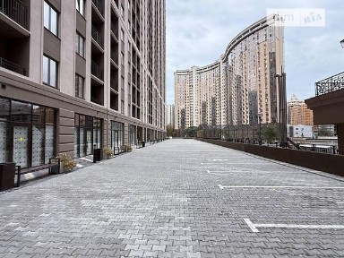 Продаж 1к квартири 43 кв. м на вул. Генуезька • ID 35079760