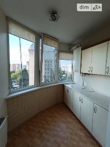 Продаж 3к квартири 100.2 кв. м на вул. Свободи 19 • ID 35079697