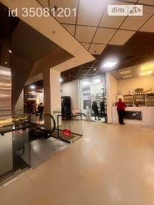 Здається комерційне приміщення на пл. Соборна 14, площа 71.2 кв. м • ID 35081201